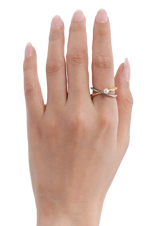 Pearl Orbit Two-Tone Ring