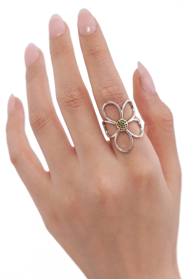 Romantic Two-Tone Flower Ring