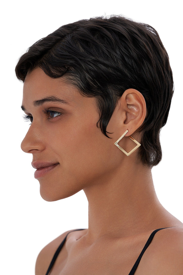 3D Geometric Hoops